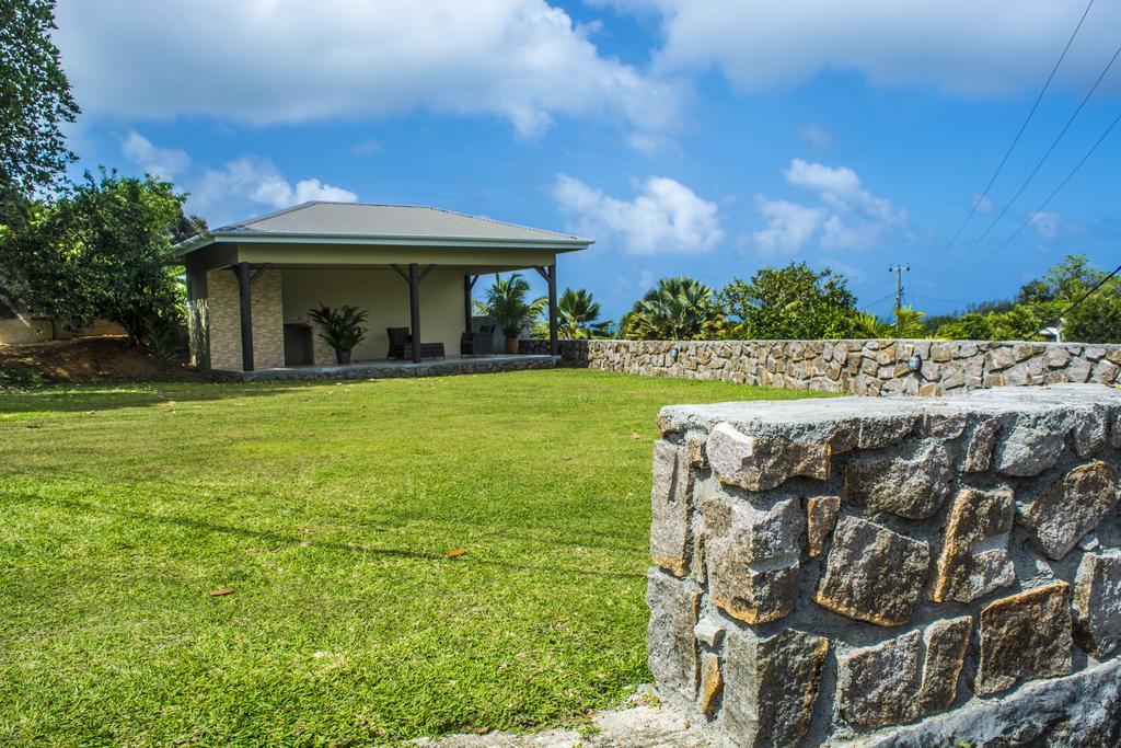 Holiday Home Baie Lazare  エクステリア 写真